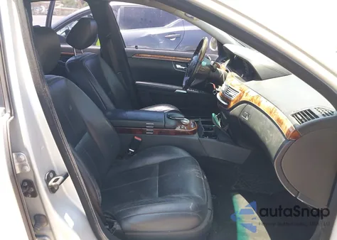 2007 Mercedes-Benz S 550 из США, поврежденный, VIN WDDNG71X97A052095